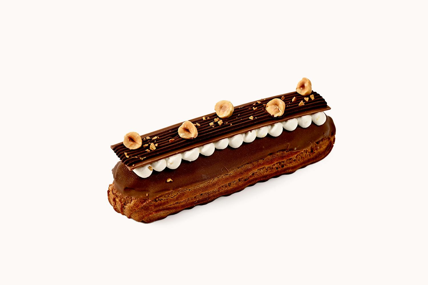 Hazelnut Toffee Éclair